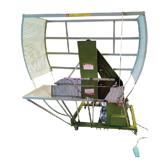 Box tying machine